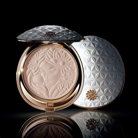 givenchy summer 2017 gypsophila les saisons collection|Givenchy Gysophila Makeup Collection for Summer 2017.